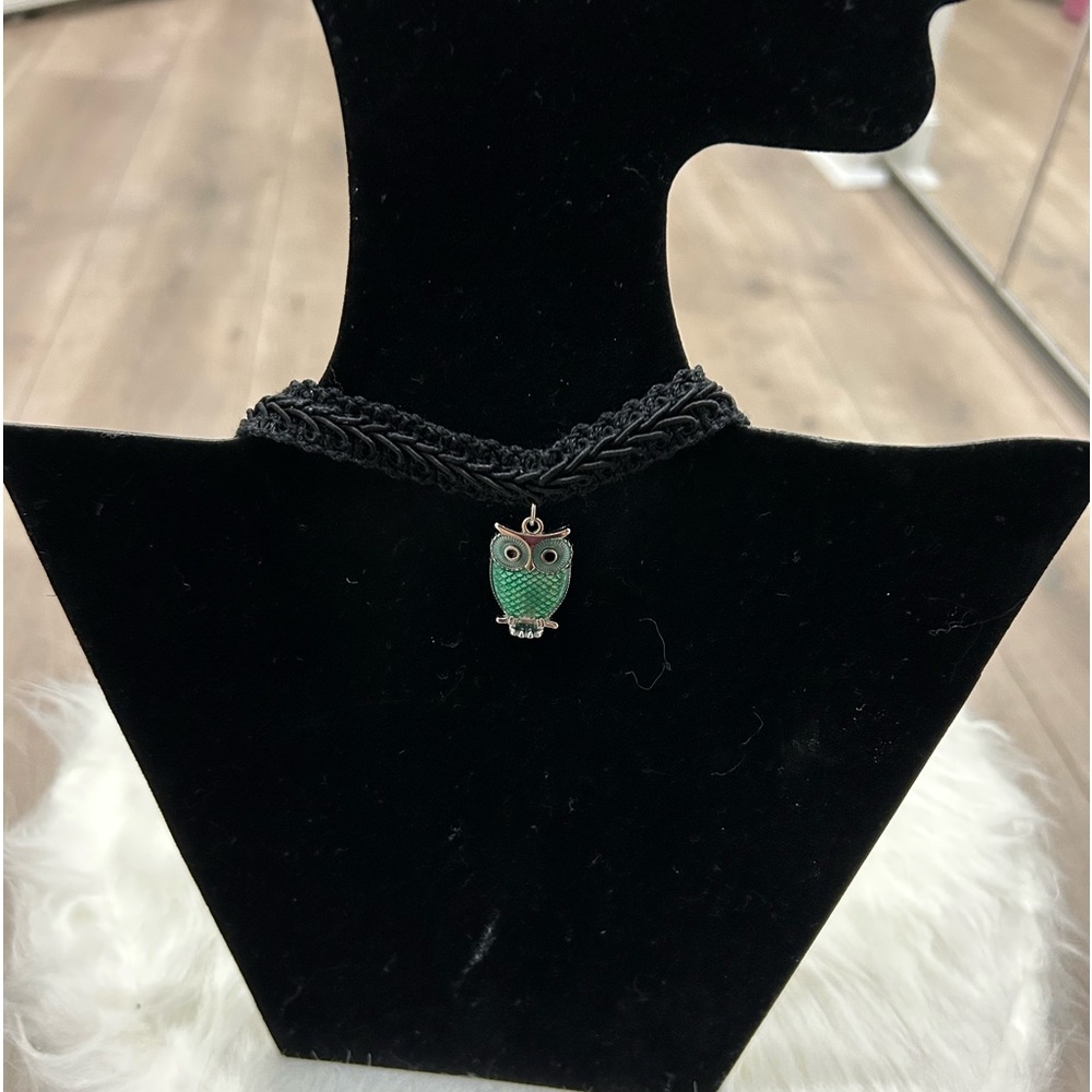 💥PRICE⬇️ CHOKER • Black Braid Ribbon w/ Owl Charm •